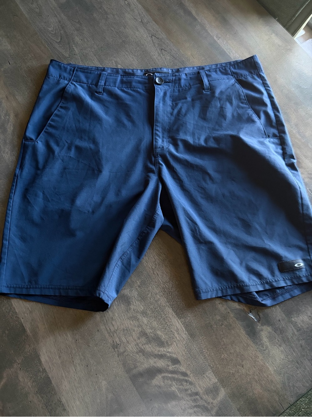 Oakley Men's Navy Blue Flat-Front Performance Shorts